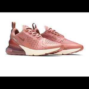 MAKE AN OFFER :) Airmax 270 in “rust pink”